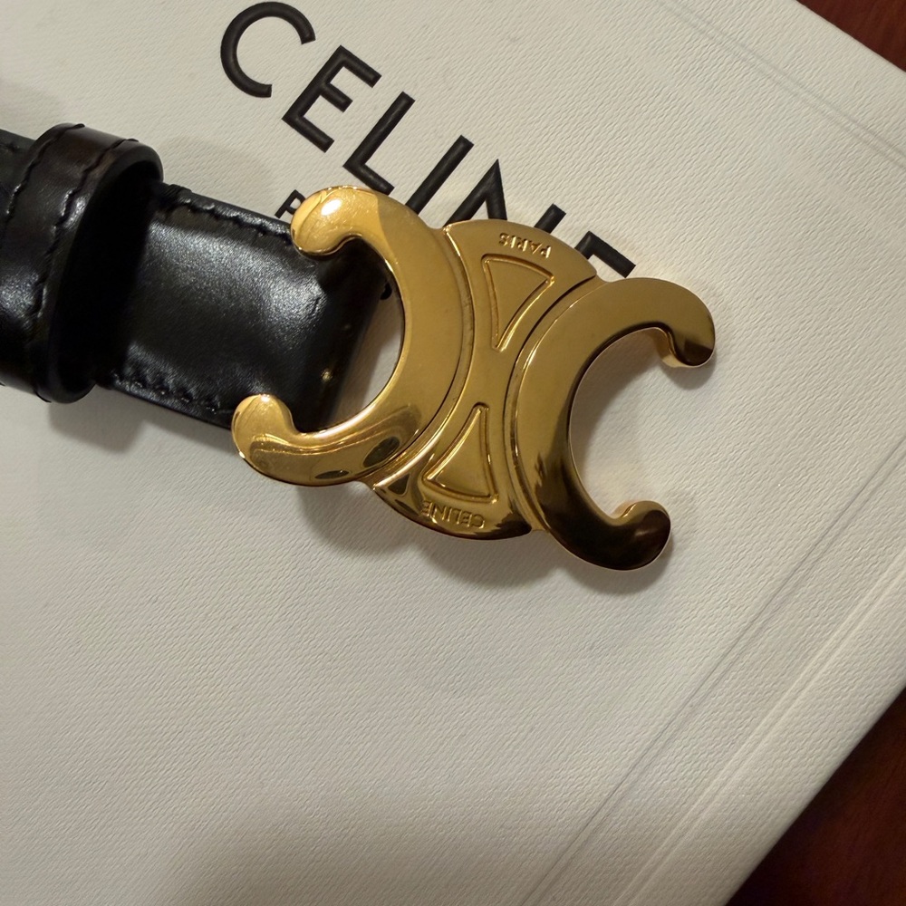 Celine triomphe belt size 70 medium size - Picture 6 of 7